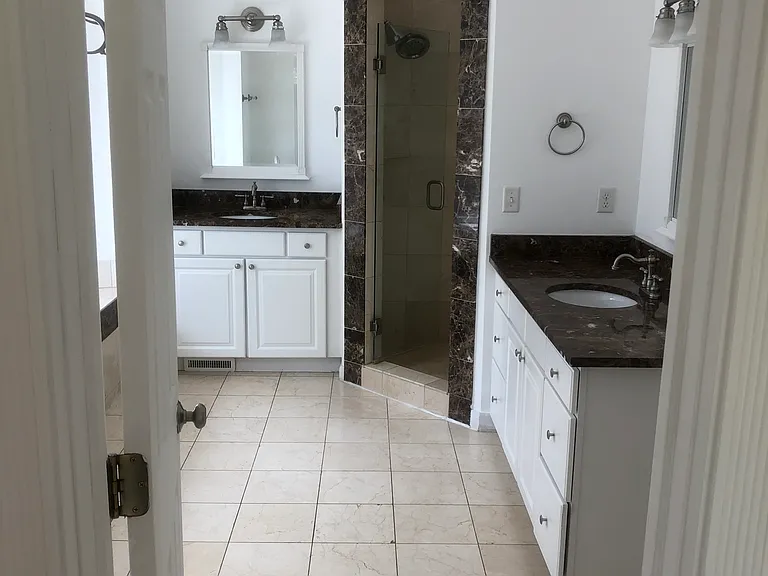 430 Mapleton Ave — Photo 55