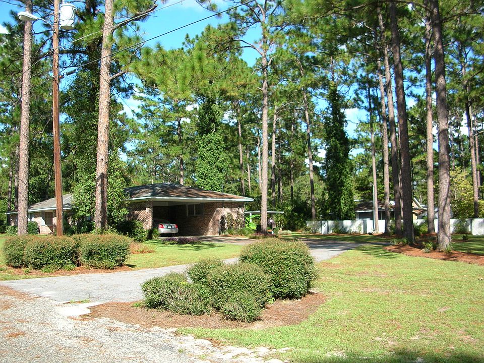 2nd image of 1305 Lobloly Ln