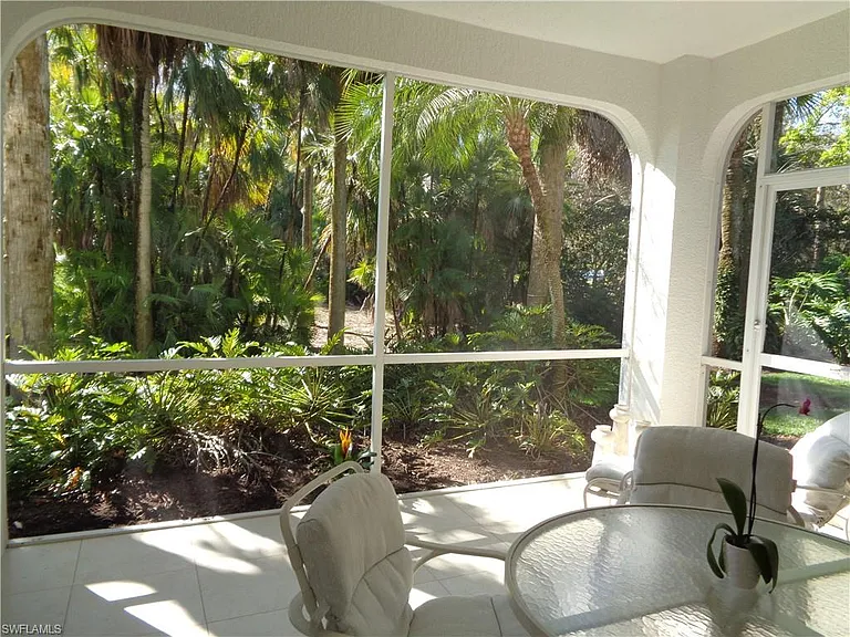 515 Laguna Royale Blvd #102 — Photo 27