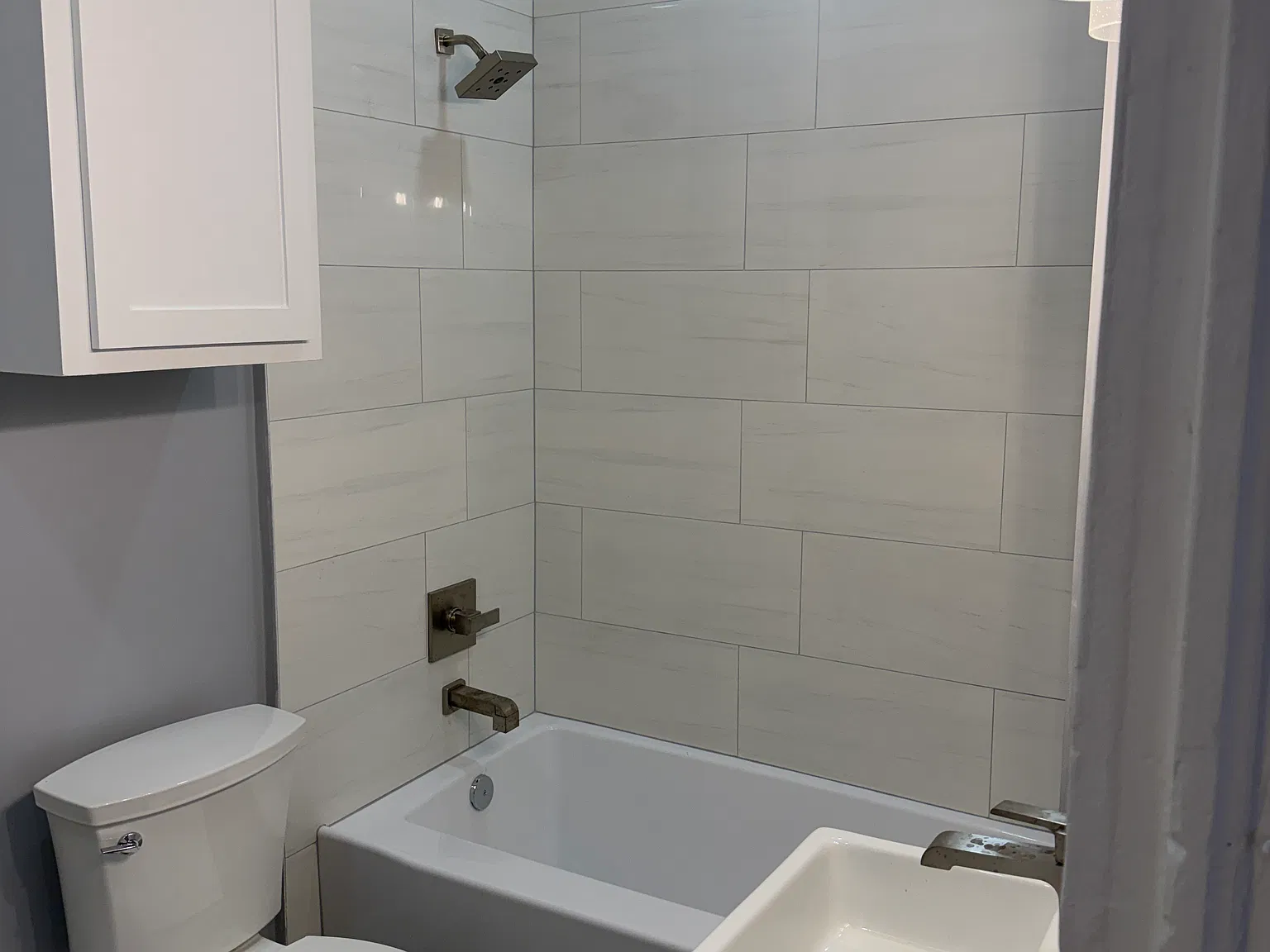 3 bed, 2.5 bath, 1488 sqft, $2,300 — Photo 4