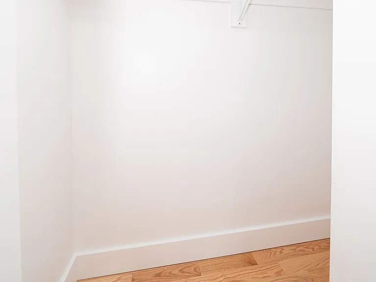 201 E 2nd St #5C — Photo 12
