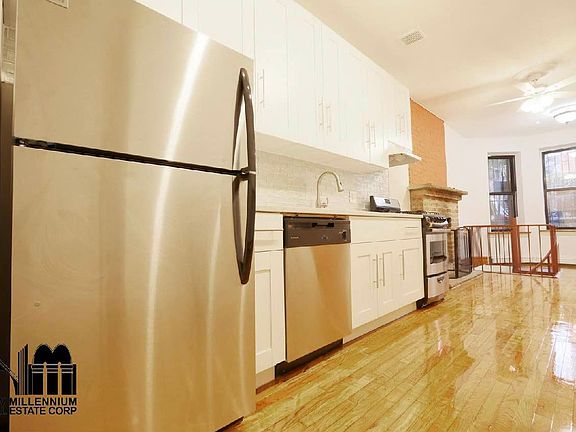 2nd image of 66 Saint James Pl APT 1LR