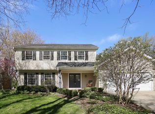 921 Canonero Dr, Naperville, IL 60540