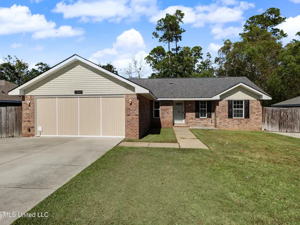13540 Huntington Cir, Gulfport, MS 39503