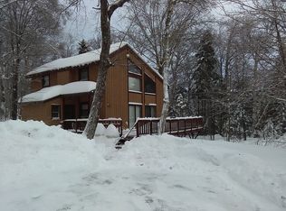 6 Shincracker Way, Wilmington, VT 05363