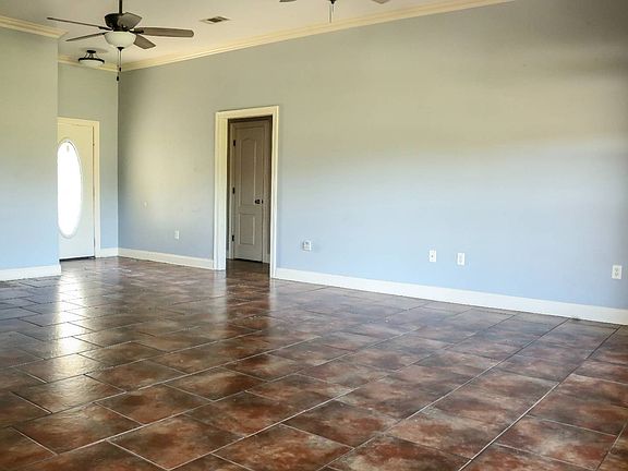 5th image of 219 Blue Ridge Dr