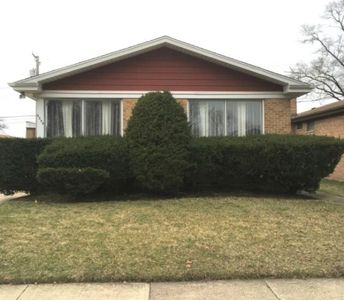 9244 Keating Ave, Skokie, IL, 60076