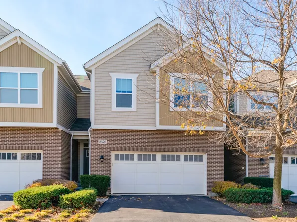2370 N Moseley Ct, Palatine, IL 60074