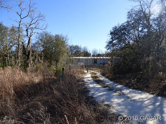 2nd image of 12390 NE 86th St