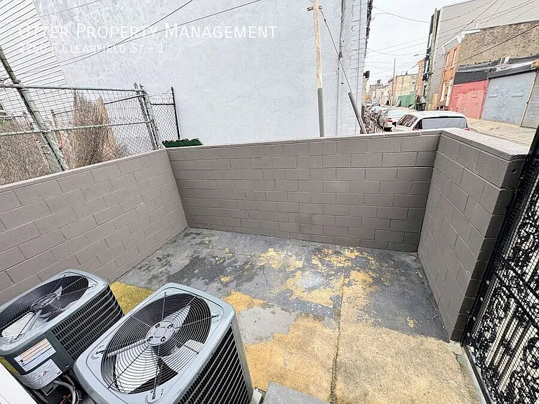 2250 E Clearfield St #1 — Photo 36