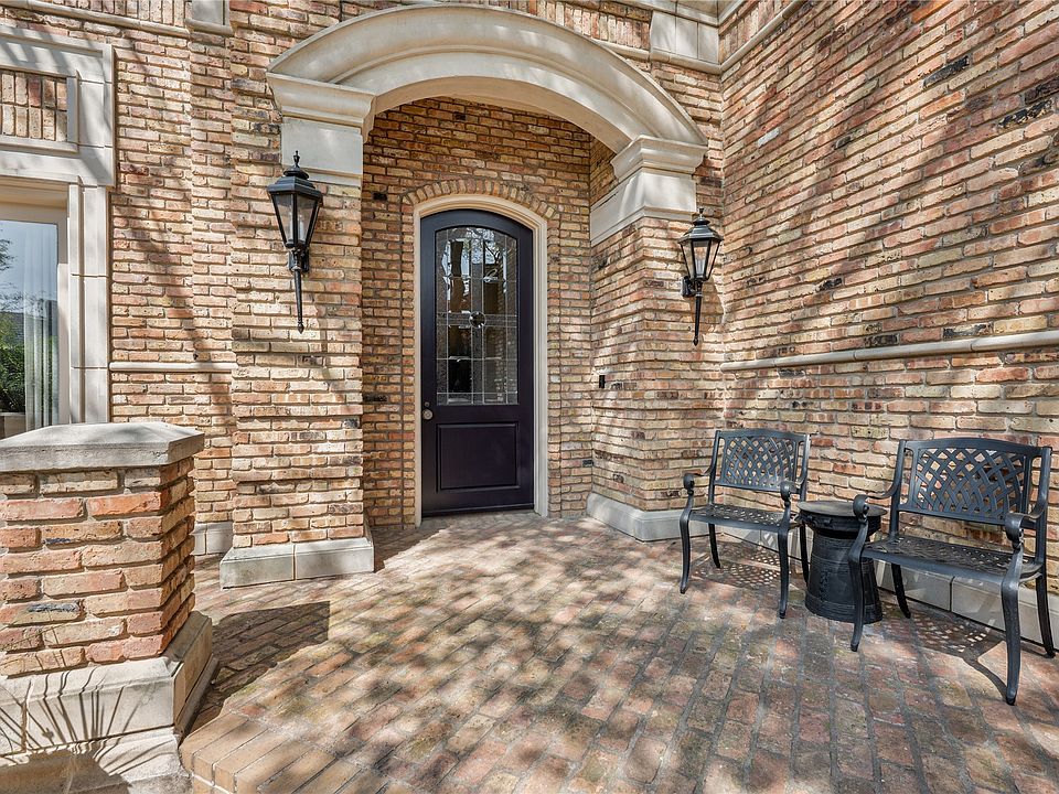 1st image of 31 Stonecourt Dr