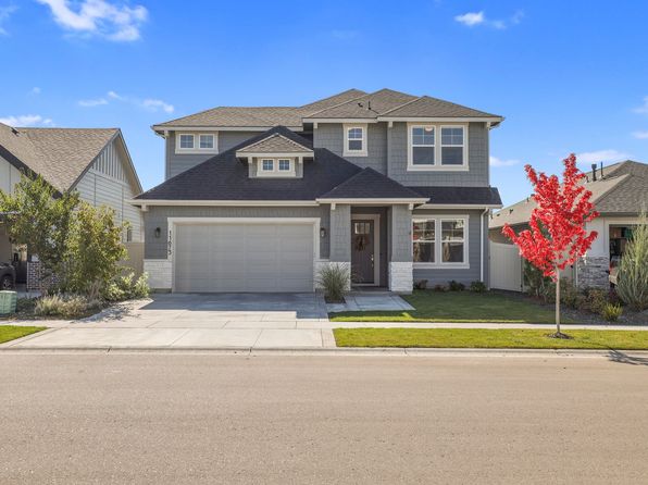 11673 Triloba St