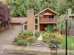 8835 SW Scheckla Dr, Tigard, OR 97224