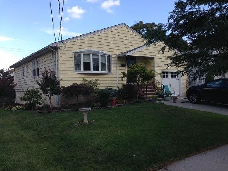 2nd image of 231 Arthur St