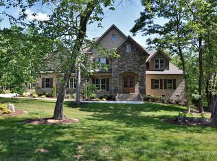 7502 Hearthridge Ct, Oak Ridge, NC 27310