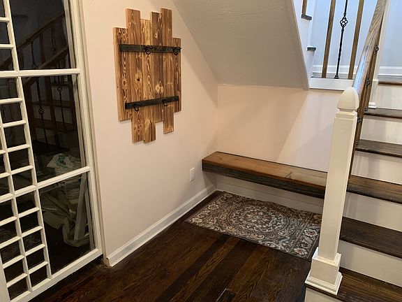 4th image of 811 S 11th St APT 1