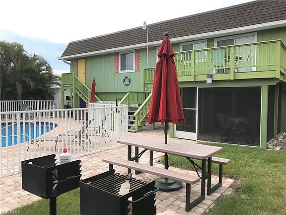4th image of 126/128 Tropical Shores Way