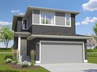 17 W Southborough Cmn, Cochrane, AB T4C 3J8