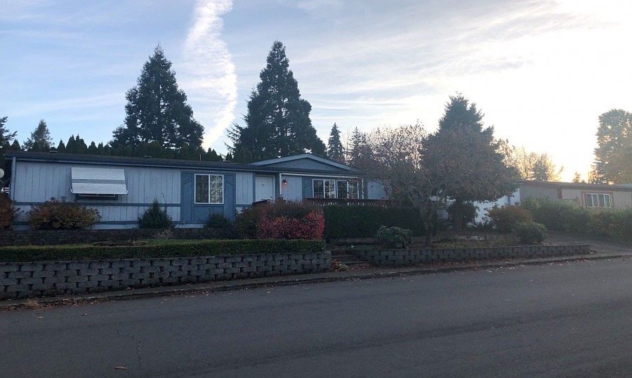 1st image of 10420 NE 42nd Ct