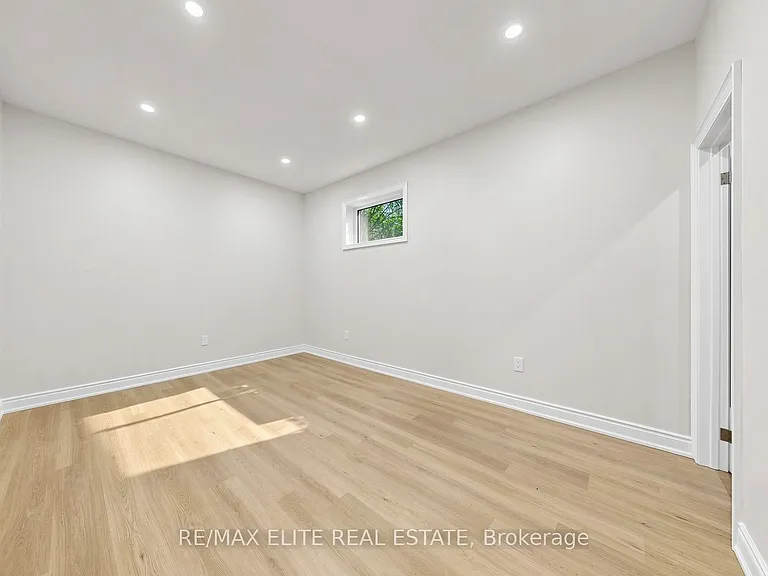 52 Pine Post Rd #BASEMENT — Photo 13