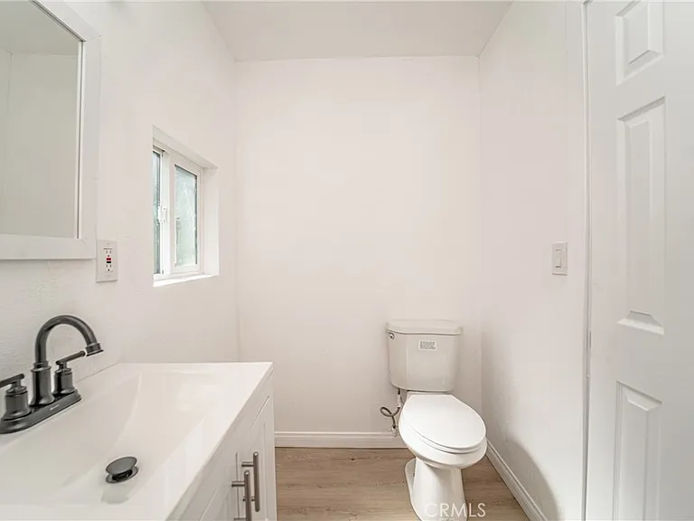 872 Hill — Photo 34