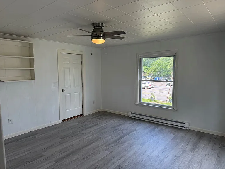 102 East Ave #2 — Photo 6