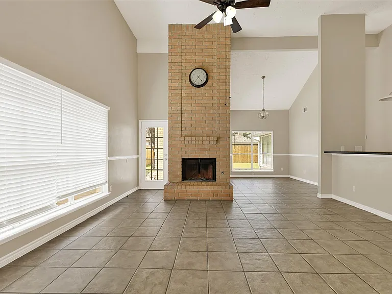 12322 Meadow Ridge Dr — Photo 30