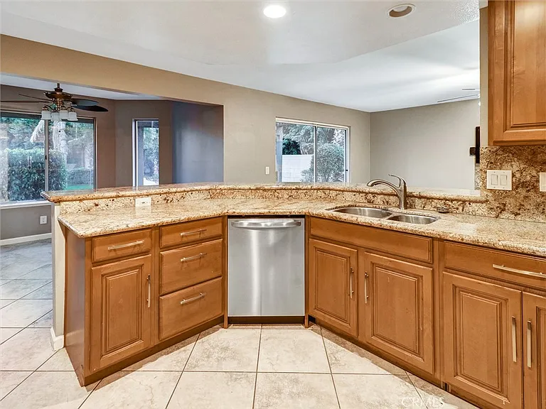 76871 Castle Ct — Photo 5