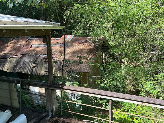 3rd image of 15546 Broadus Rd
