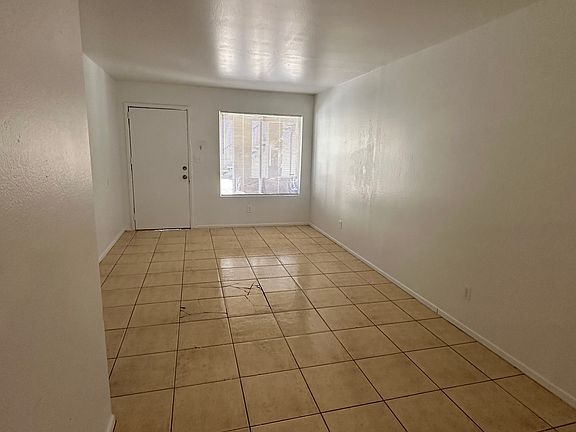 4th image of 260 W 8th Ave APT 152
