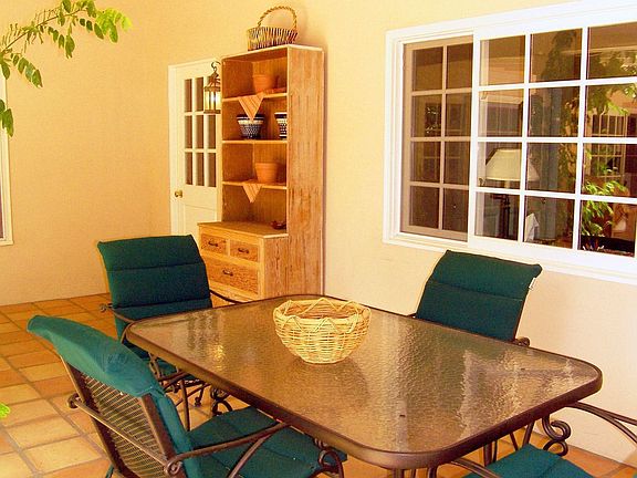5th image of 264 W Hermosa Pl
