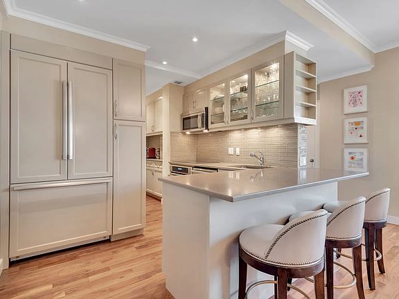 4th image of 1114 Madison Ave #11D