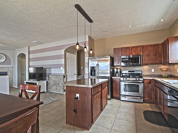 4th image of 7020 Vista Del Sol Dr NW
