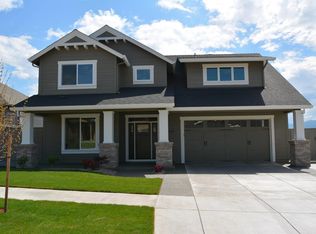 4020 Crystal Springs Dr, Medford, OR