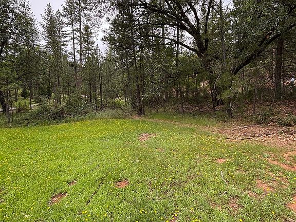 3rd image of 6428 Twin Oaks Ct