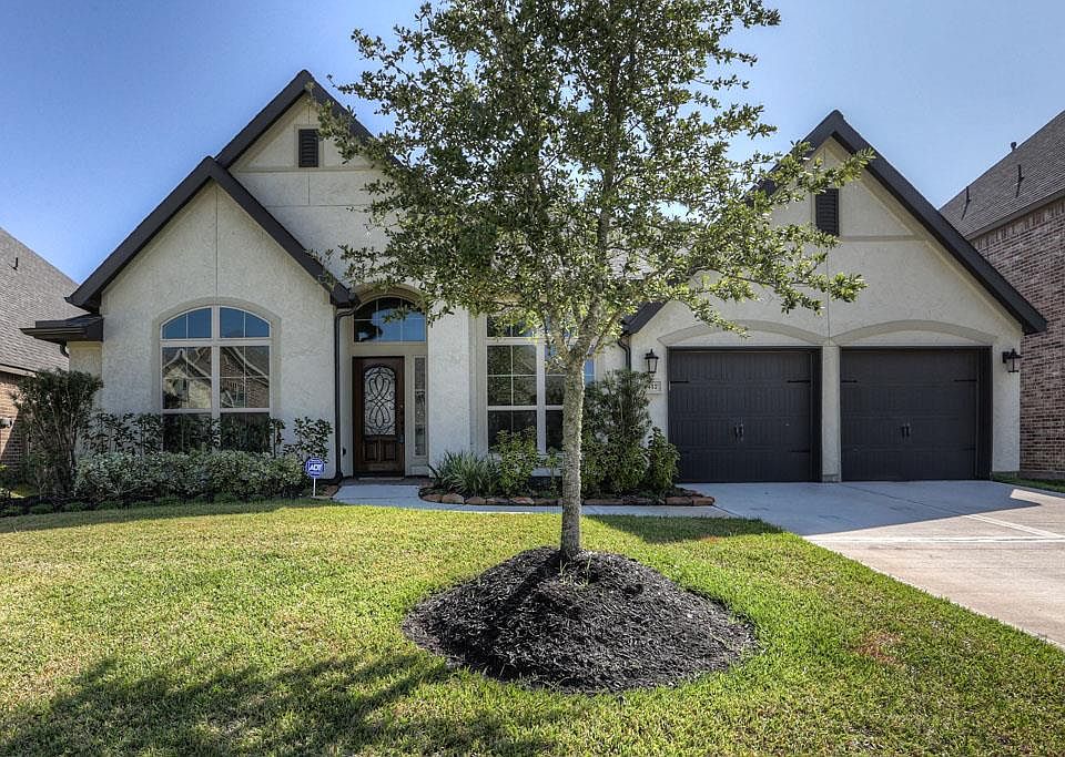 1st image of 3417 Golden Cypress Ln