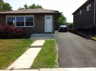 18023 Birch Ave, Country Club Hills, IL