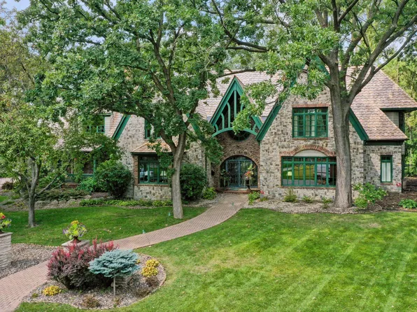 5 Woodland Rd, Edina, MN 55424