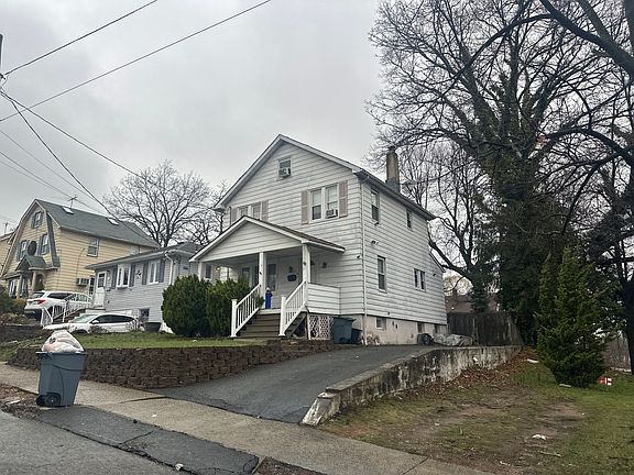 2nd image of 40 Kensington Ter