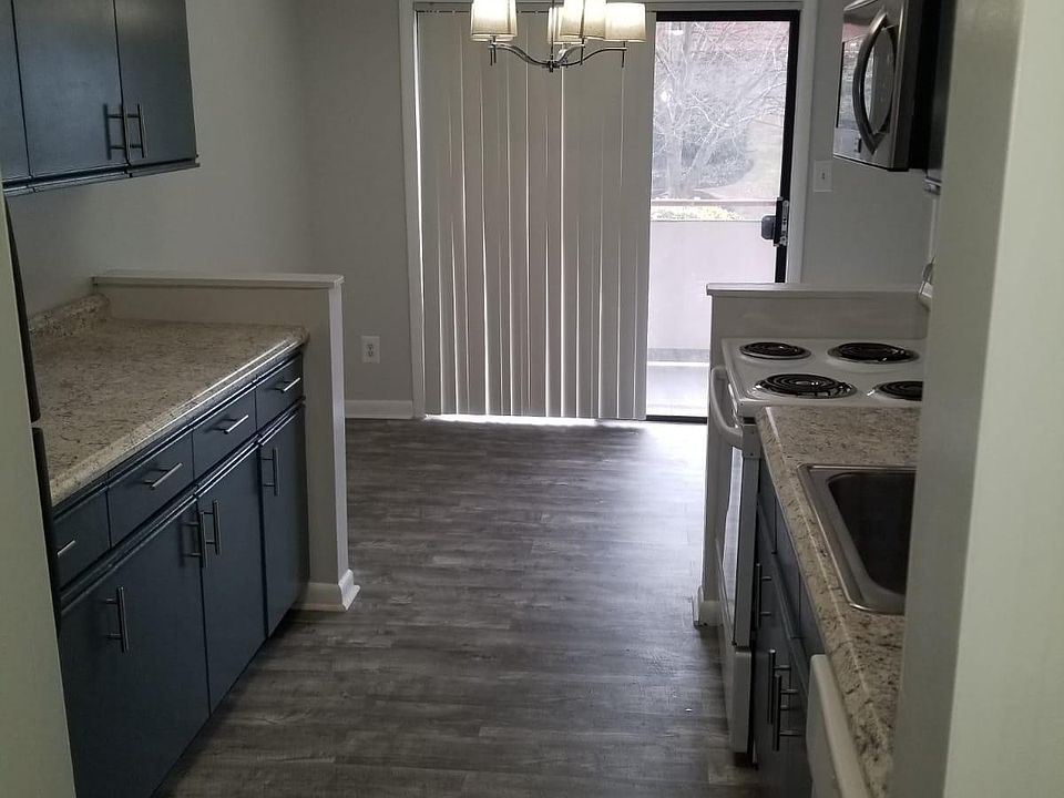 1st image of 6433 Richmond Hwy