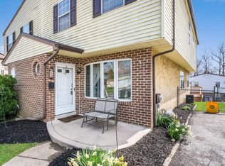 612 Rively Ave, Collingdale, PA 19023
