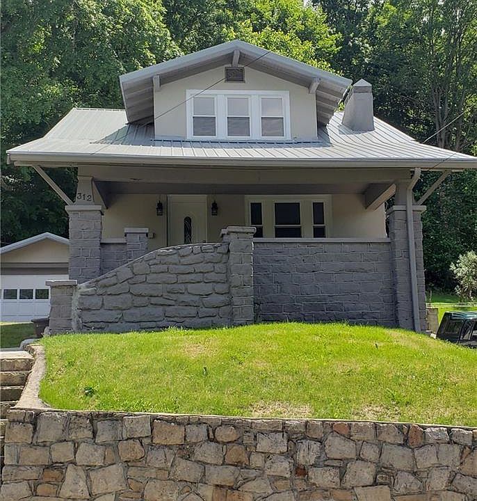 1st image of 312 Forest Cir