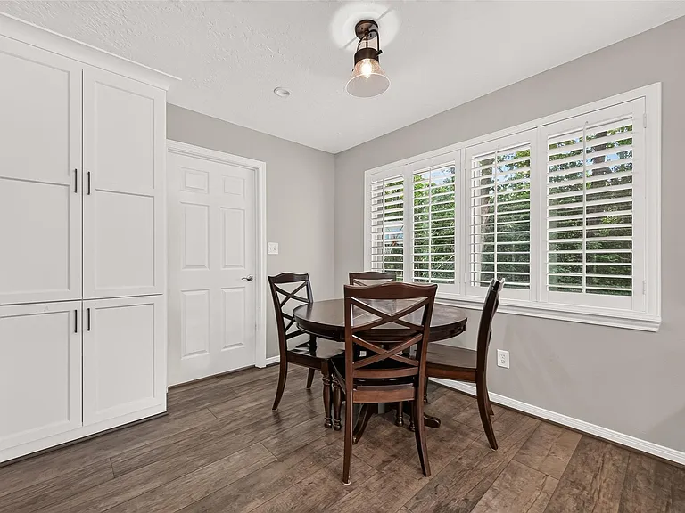 23011 Fox Hunt Dr — Photo 29