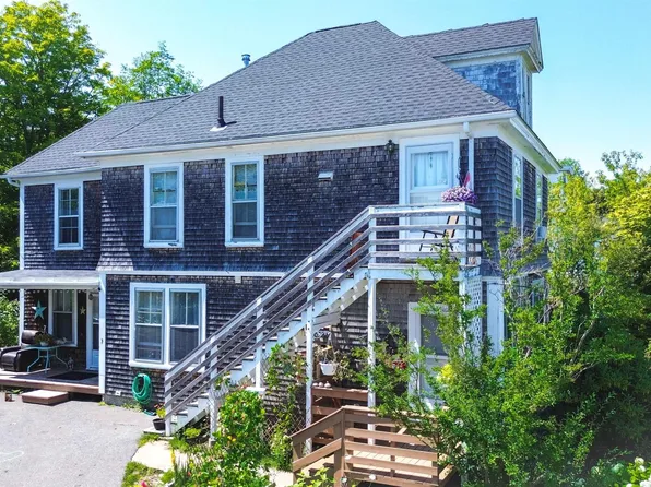 28 Saint Andrews St, Bridgewater, NS B4V 1N8
