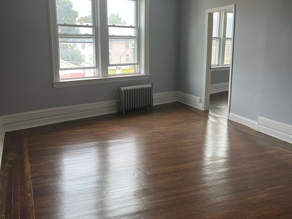1st image of 790 Clinton Ave APT 31