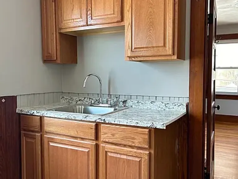 11 6th St #2-B — Photo 3