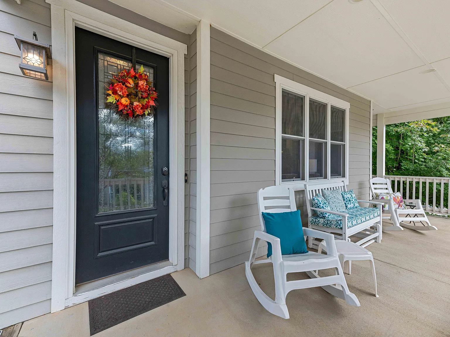 3 bed, 1766 sqft, $3,150 — Photo 2