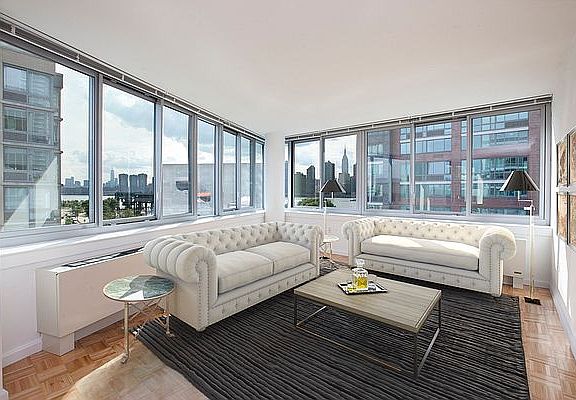 3rd image of 47-05 Center Blvd #1902