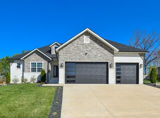1329 W Gaslight Dr, Springfield, MO 65810