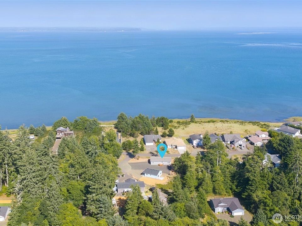 1st image of 227 Sunrise Avenue SE